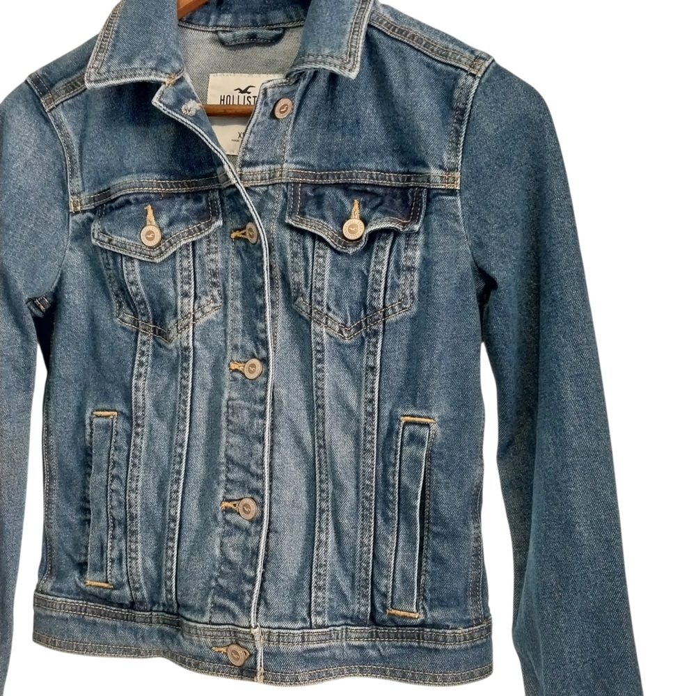Hollister California Size XS Demin Trucker Blue Jean Jacket Button Long Sleeve - Picture 5 of 10